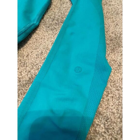 Lululemon leggings peacock - Picture 2 of 4